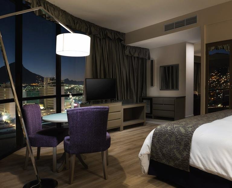 Master suite doble Hotel Krystal® Monterrey Master suite doble Hotel Krystal® Monterrey