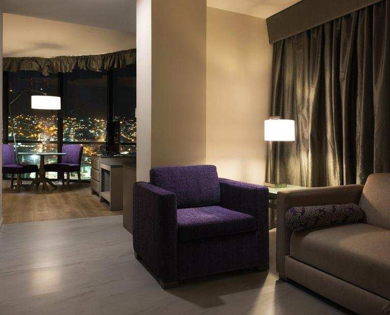 Master suite king Hotel Krystal® Monterrey Master suite king Hotel Krystal® Monterrey