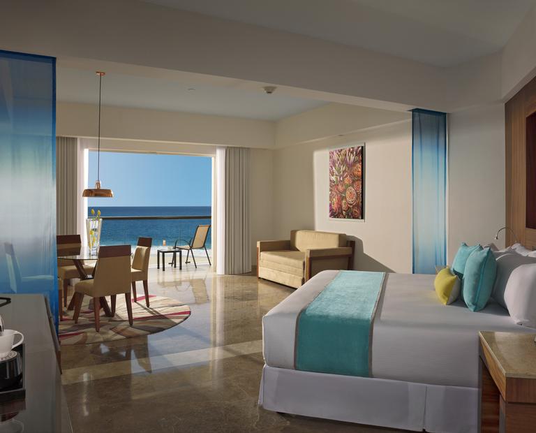 Altitude governor suite ocean view Hotel Krystal Grand® Los Cabos Altitude governor suite ocean view Hotel Krystal Grand® Los Cabos
