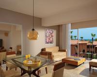 One bedroom suite garden view king Hotel Krystal Grand® Los Cabos One bedroom suite garden view king Hotel Krystal Grand® Los Cabos