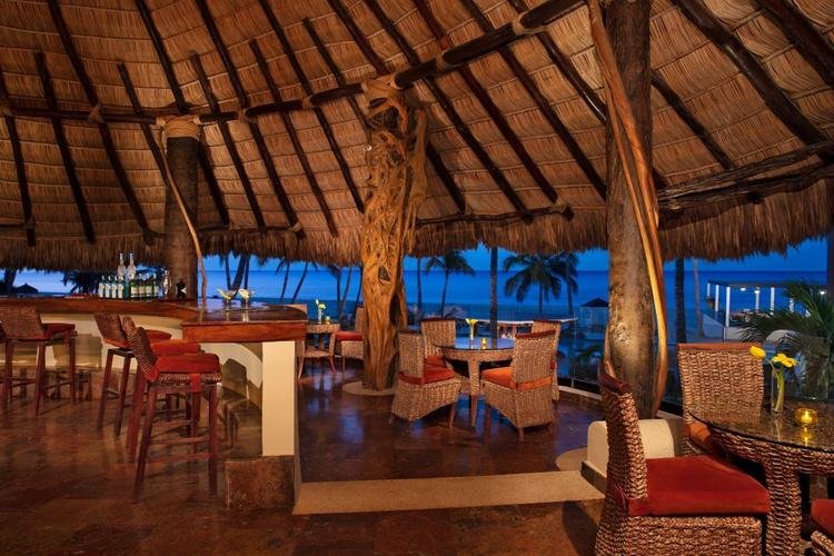 Bar Hotel Krystal Grand® Los Cabos Bar Hotel Krystal Grand® Los Cabos