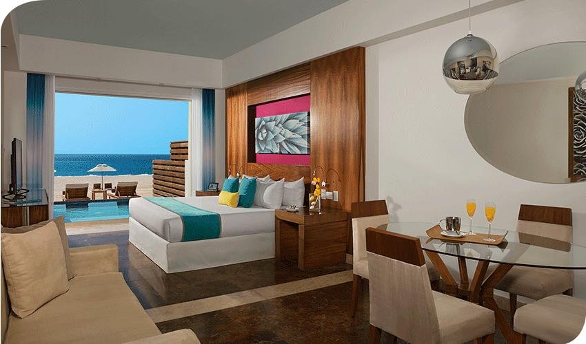 Altitude junior suite swimout ocean front Hotel Krystal Grand® Los Cabos Altitude junior suite swimout ocean front Hotel Krystal Grand® Los Cabos