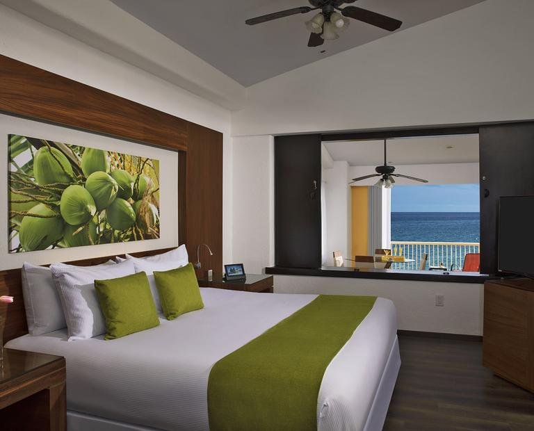 Junior suite ocean front Hotel Krystal Grand® Nuevo Vallarta Junior suite ocean front Hotel Krystal Grand® Nuevo Vallarta