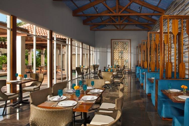 Restaurante Hotel Krystal Grand® Nuevo Vallarta Restaurante Hotel Krystal Grand® Nuevo Vallarta