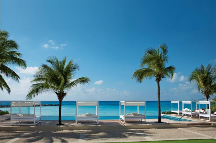 Praia Hotel Krystal Grand® Cancún All Inclusive Praia Hotel Krystal Grand® Cancún All Inclusive