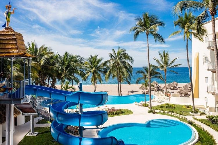 Piscina Hotel Krystal® Puerto Vallarta Piscina Hotel Krystal® Puerto Vallarta