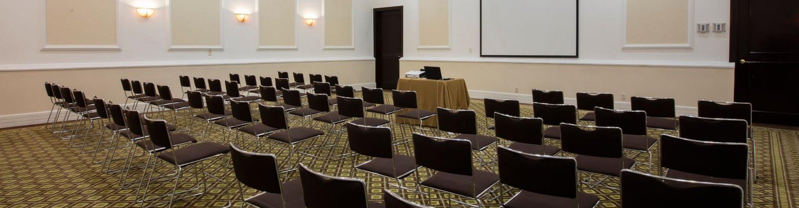 Krystal Satélite María Bárbara - Ciudad de México - Krystal Satélite María Bárbara - Ciudad de México -