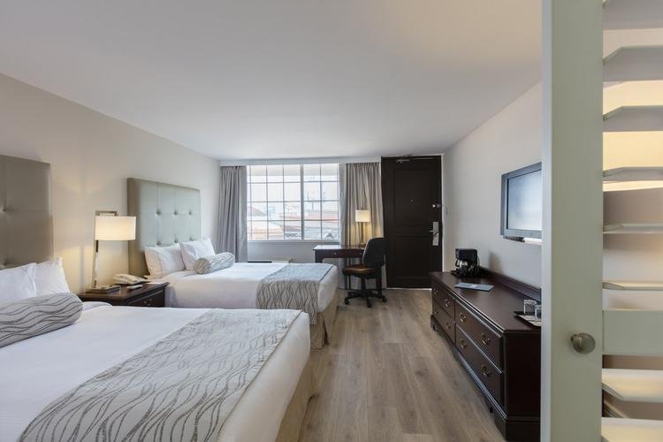 Habitación estándar doble Hotel Krystal® Satélite María Bárbara Ciudad de México Habitación estándar doble Hotel Krystal® Satélite María Bárbara Ciudad de México