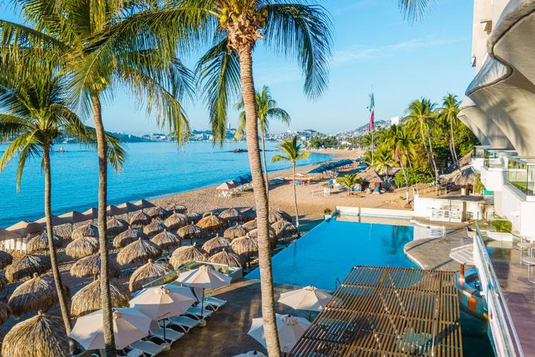 Piscina Hotel Krystal Beach Acapulco Piscina Hotel Krystal Beach Acapulco