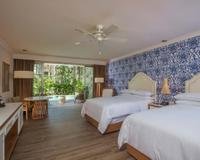 Jr. suite hacienda swim out Hotel Krystal Grand® Puerto Vallarta