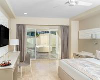 Jr. suite jacuzzi Hotel Krystal Grand® Puerto Vallarta Jr. suite jacuzzi Hotel Krystal Grand® Puerto Vallarta