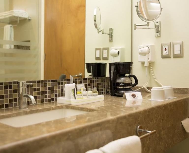 Jr suite king size Hotel Krystal Urban Cancún & Beach Club Jr suite king size Hotel Krystal Urban Cancún & Beach Club