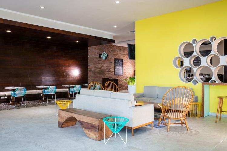 Lobby Hotel Krystal Urban Cancún & Beach Club Lobby Hotel Krystal Urban Cancún & Beach Club