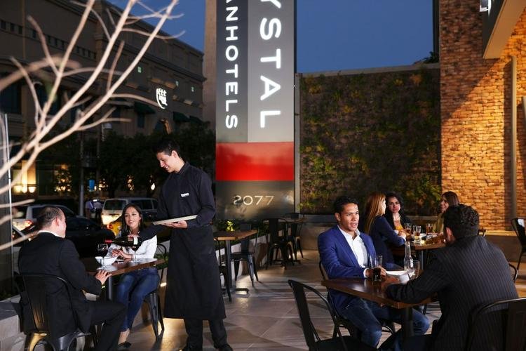 Bar Hotel Krystal Urban Guadalajara Bar Hotel Krystal Urban Guadalajara